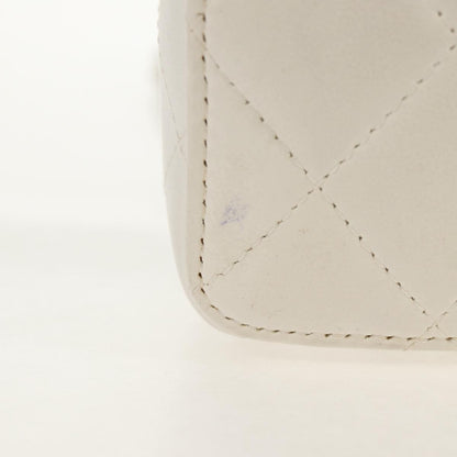 Chanel CC Zip Mini Bag Pelle di Agnello Bianco Latte – 11 cm - Etoilux