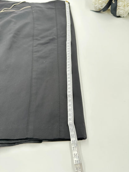 Elisabetta Franchi Gonna Midi Asimmetrica Nera con Zip Oro – Size 40 - Etoilux