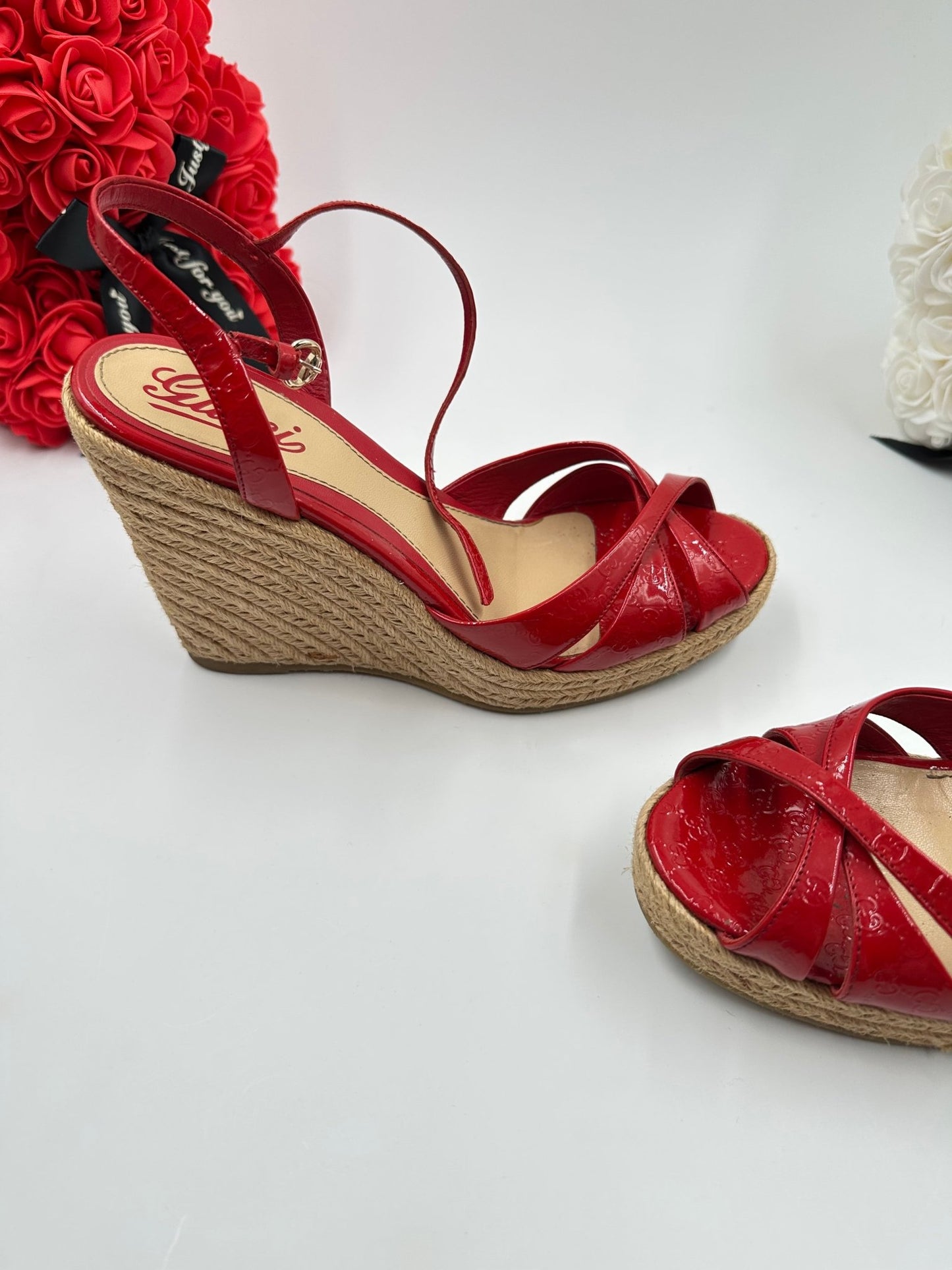 Gucci Penelope Sandalo Espadrille Zeppa Micro Guccissima Patent Leather Rosso – Size 39 - Etoilux
