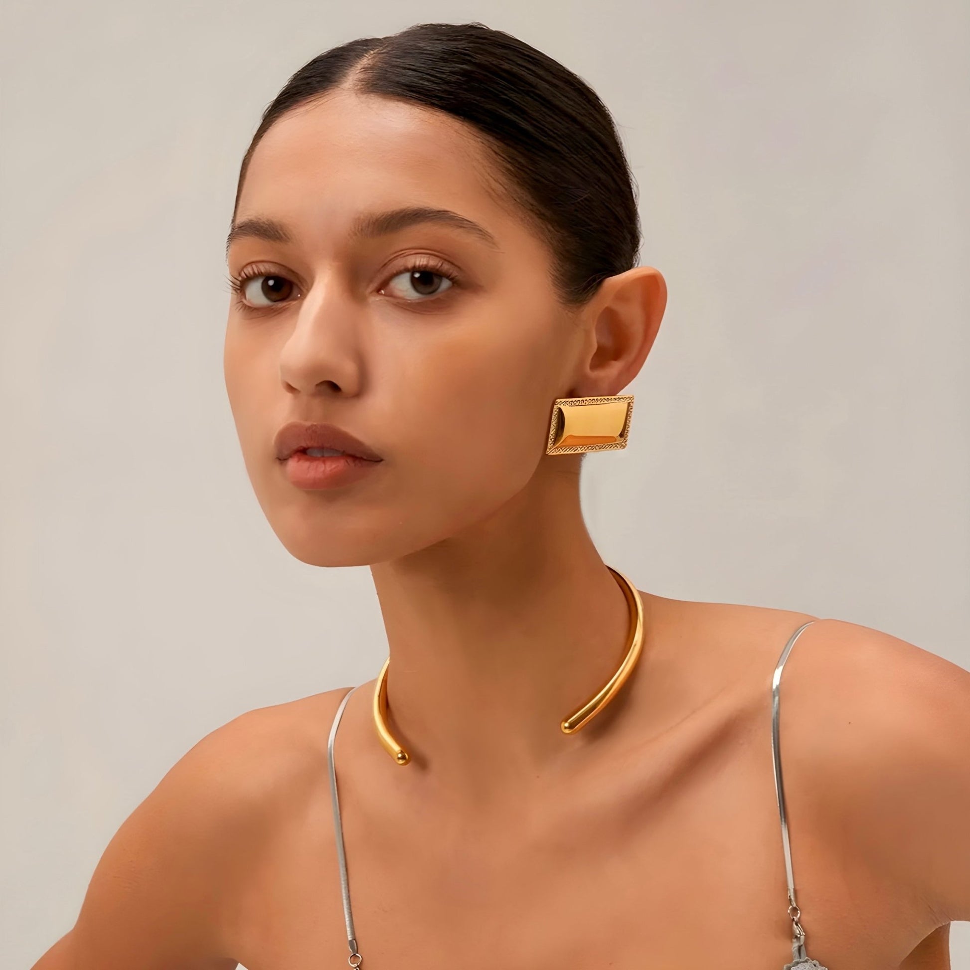 BEHI DEZI EARRINGS - Etoilux