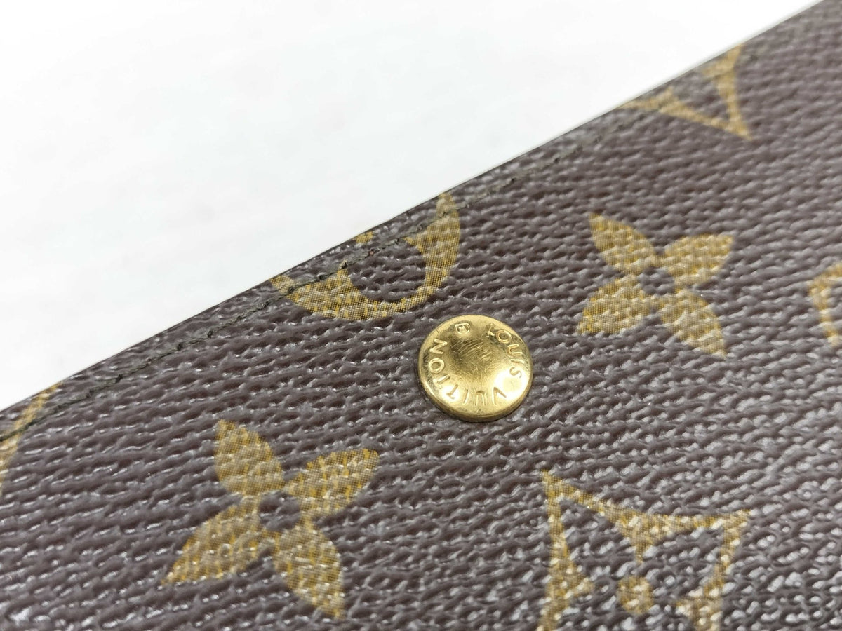 Louis Vuitton Porte Trésor International - Etoilux