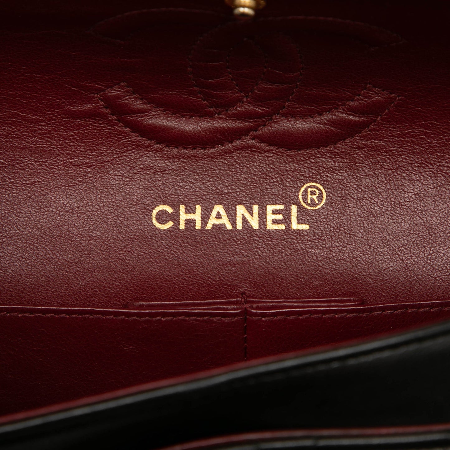 Chanel Classic Flap Small Pelle di Agnello Nera 1991-1994 – 23 cm - Etoilux