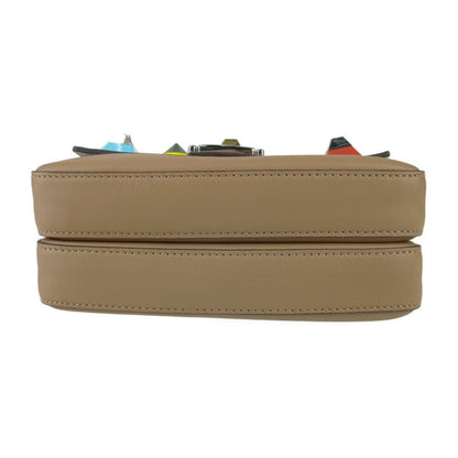 Fendi Nano Baguette Charm Pelle Beige Borchie Multicolor – 18 cm - Etoilux