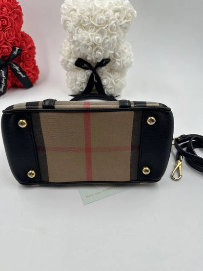 Burberry Orchard Small House Check e Pelle Nera – 27 cm - Etoilux