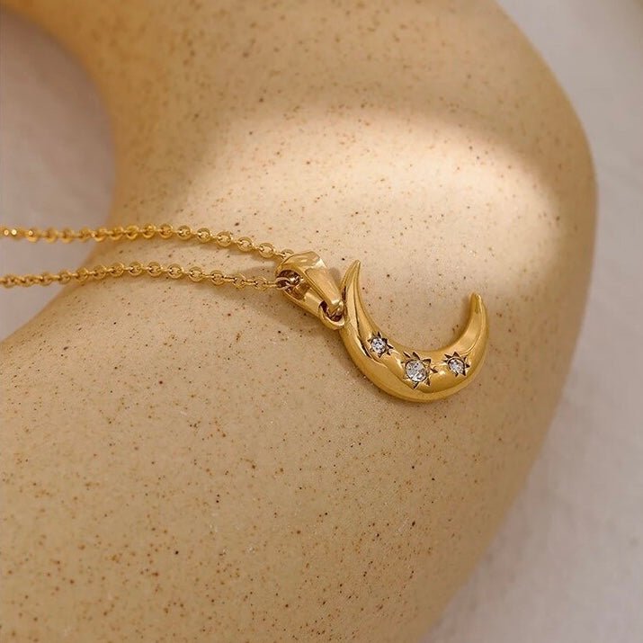 BEHI MOON NECKLACE - Etoilux
