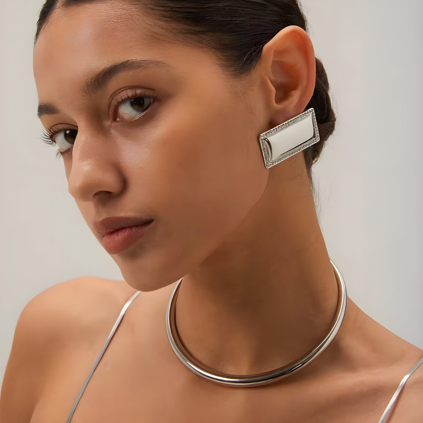 BEHI DEZI EARRINGS - Etoilux