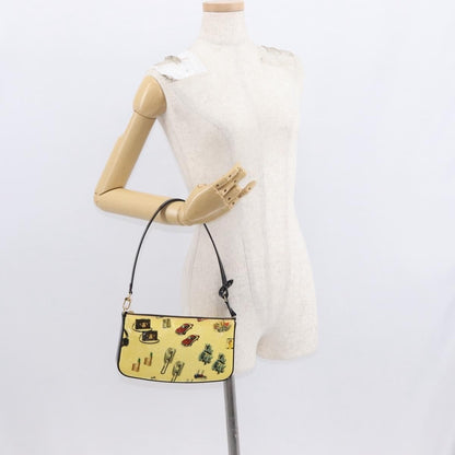 Louis Vuitton – Pochette Accessoires NM in Vernice Gialla - Etoilux