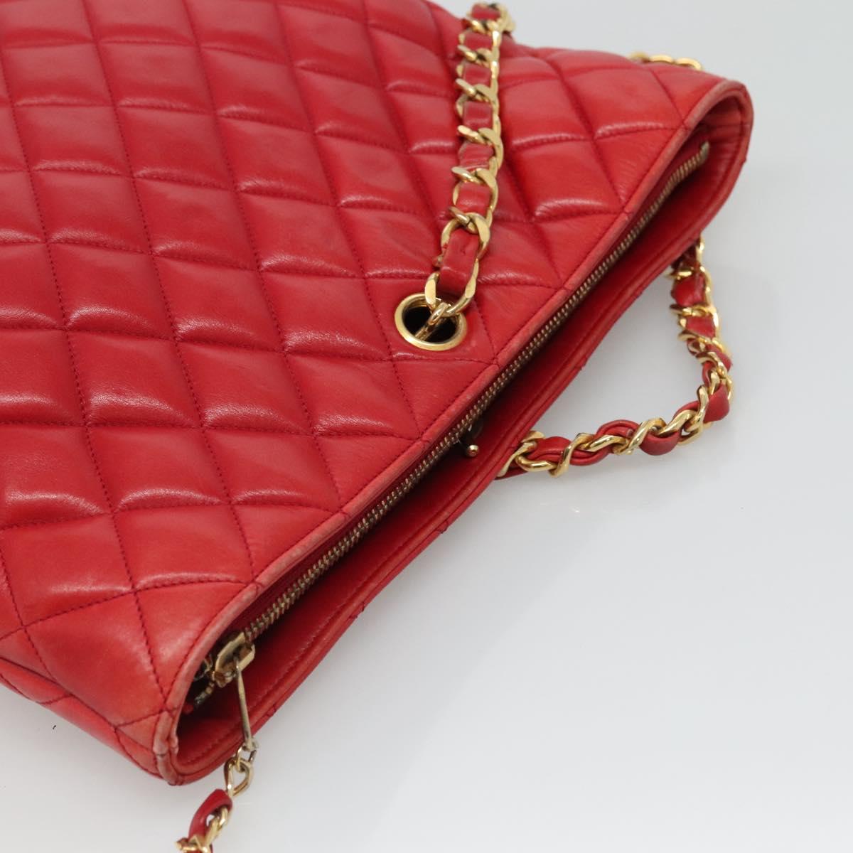 Chanel Vintage Tote Matelassé Agnello Rosso CC Charm Gold – Inizio Anni '80 yd36p7fozl - Etoilux