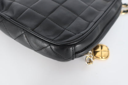 Chanel Matelassé con Catena - Etoilux