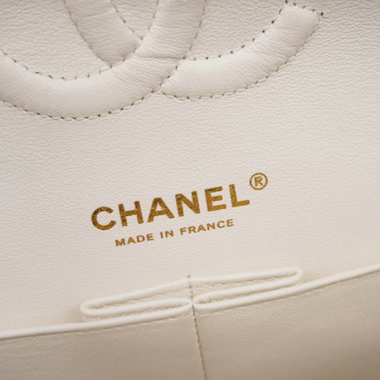 Chanel Classic Flap Bag in pelle bianca – Medium Size - Etoilux