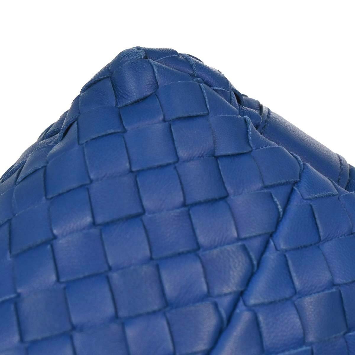 Bottega Veneta Intrecciato Nappa Cobalt Blue Hardware Dorato 2008 — Mini Hobo - Etoilux