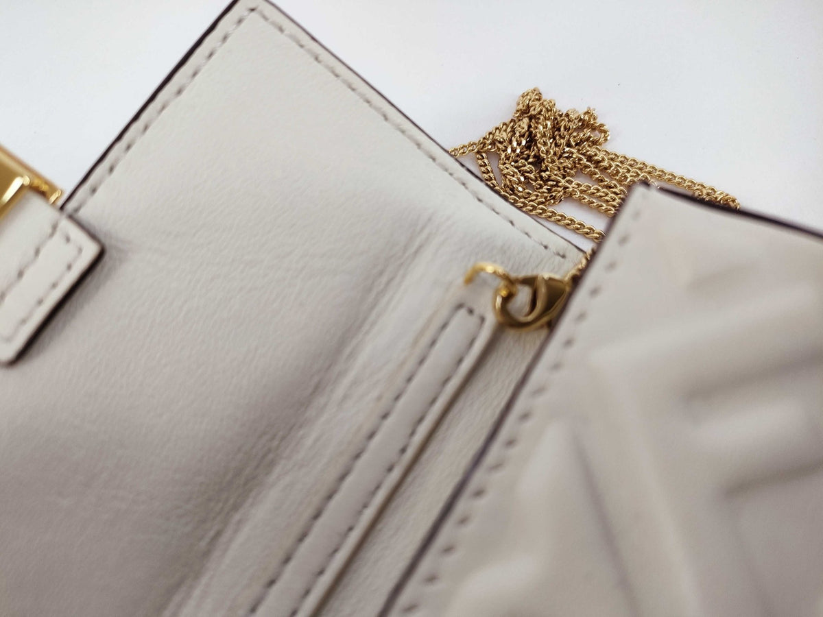 Fendi Pochette con zip FF Logo Stamp - Etoilux
