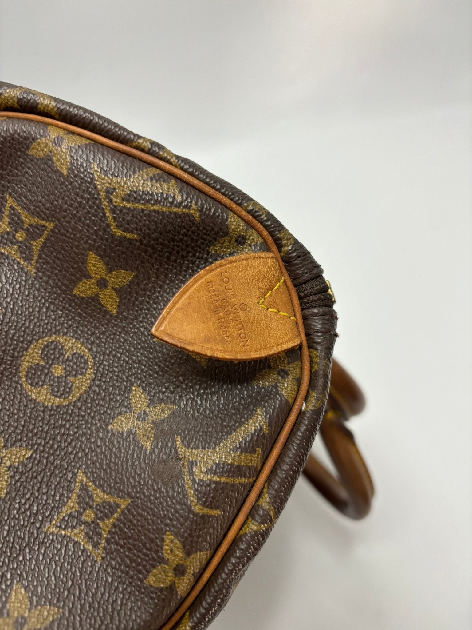 Louis Vuitton Speedy 30 Monogram Vintage (1989) - Etoilux