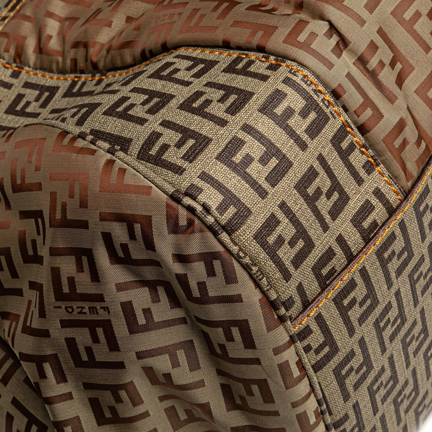 Fendi Pillow Tote Zucchino Tela Rivestita & Nylon Beige/Marrone – Large - Etoilux