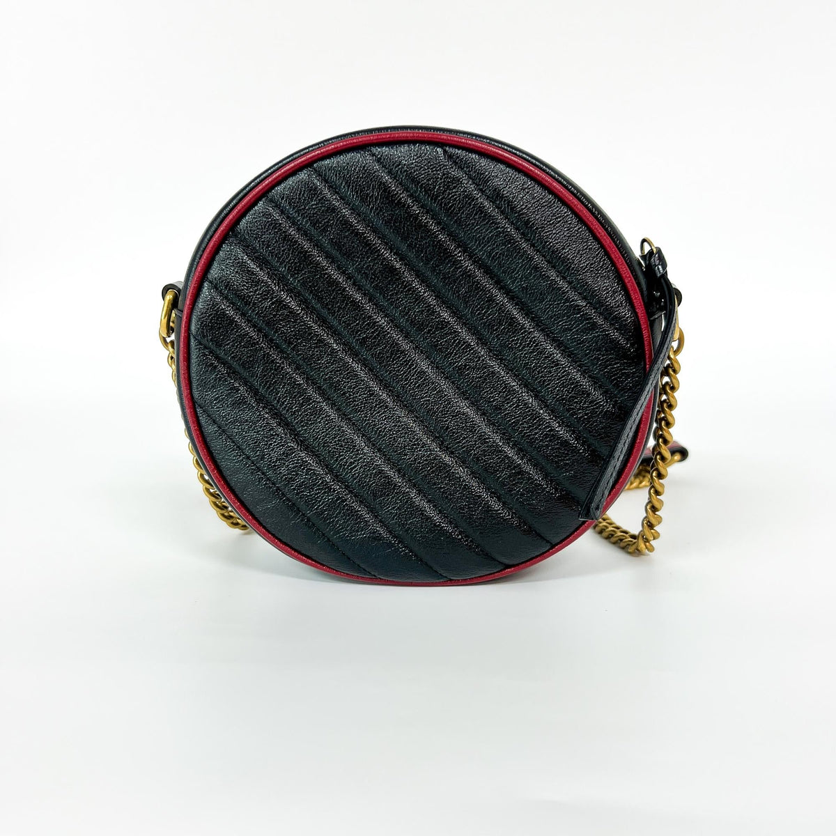 Gucci GG Marmont Mini Round – Pelle matelassé nera e rossa - Etoilux