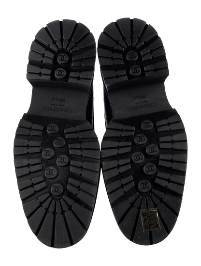 Chanel Mocassini in Pelle di Vitello Nera – Collezione Pre - Fall 2023 - Etoilux