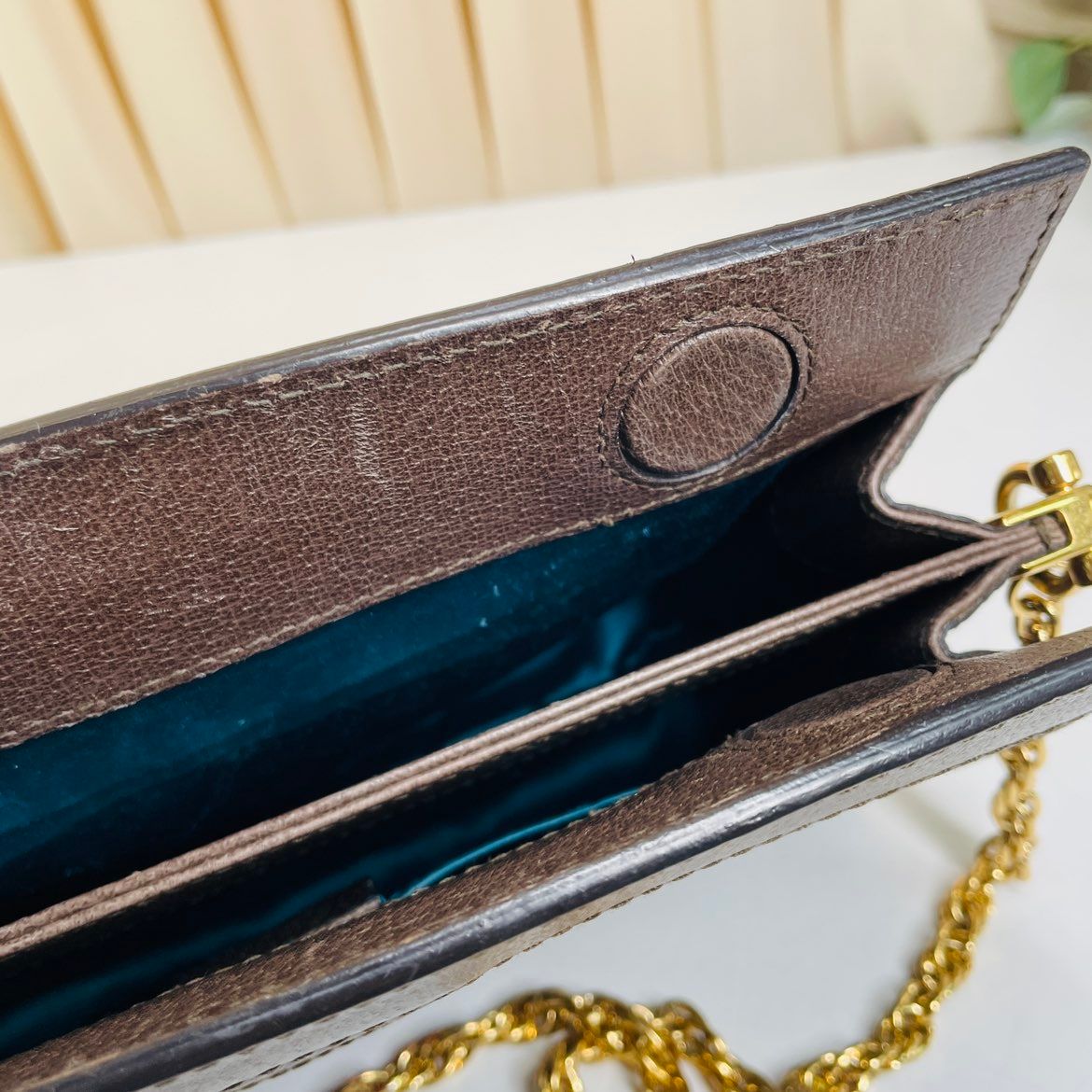 Gucci – Ophidia Canvas Retro con Tracolla in Catena – 26 × 7 × 17.5 cm - Etoilux