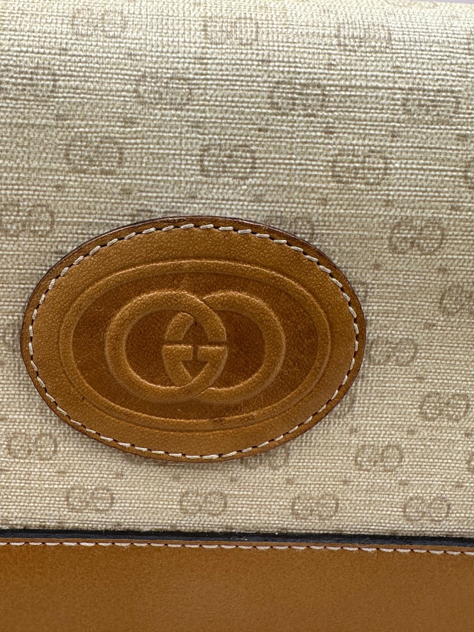 Gucci Vintage Micro GG Canvas Crossbody Bag Beige – Anni '80 - Etoilux