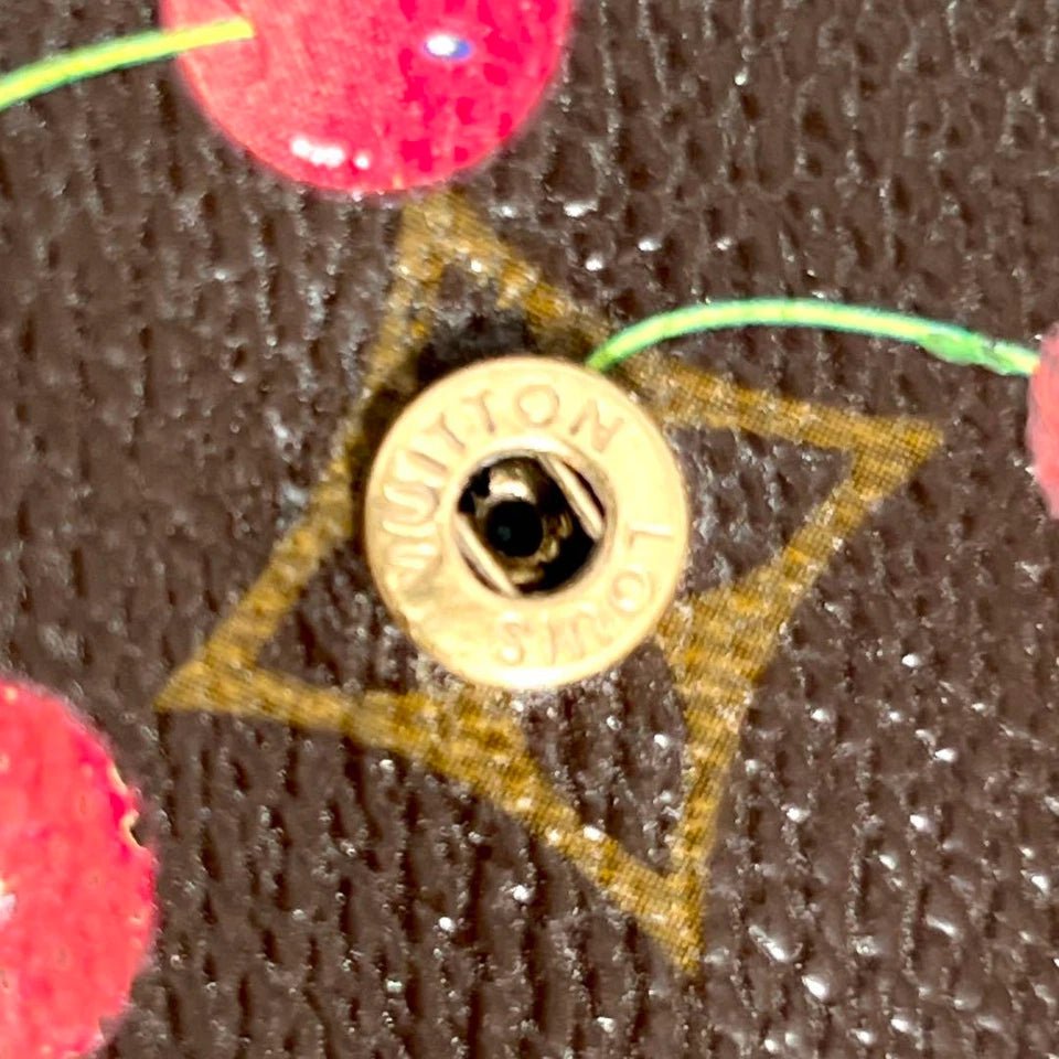 Louis Vuitton Monogram Cherry Compact Wallet – Edizione Limitata Takashi Murakami - Etoilux