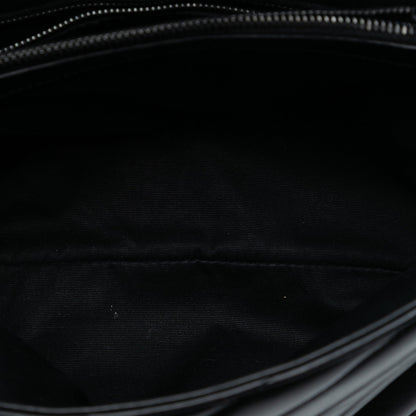 Saint Laurent LouLou Medium monocromatica in pelle matelassé nera - Etoilux