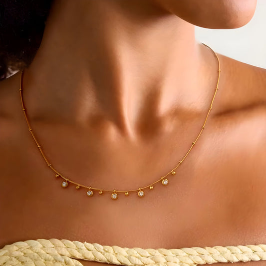 BEHI VERA NECKLACE - Etoilux