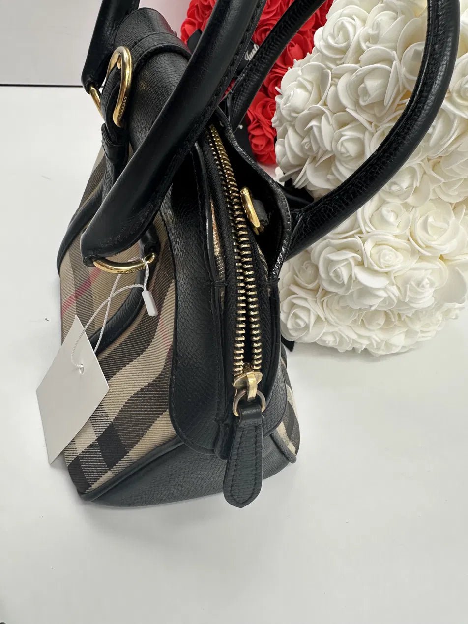 Burberry Orchard Small House Check e Pelle Nera – 27 cm - Etoilux