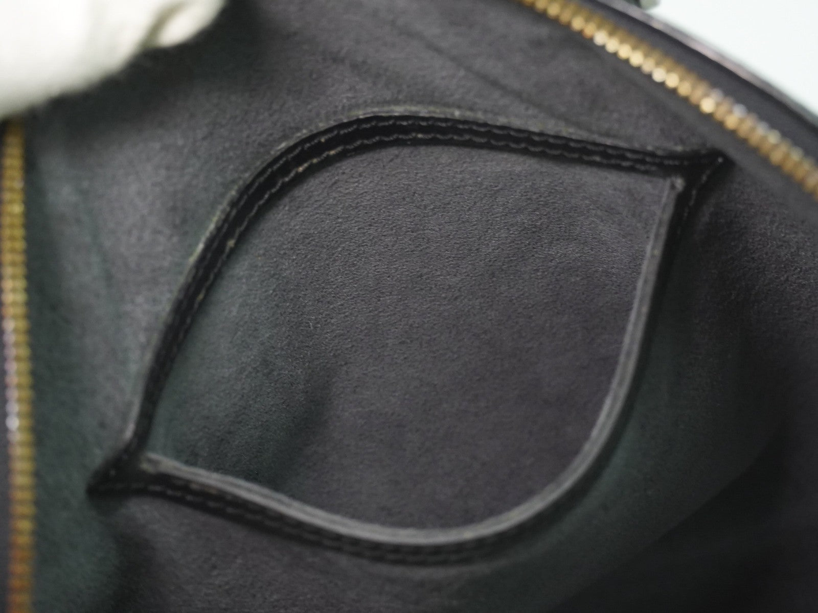 Louis Vuitton Alma MM – Pelle Épi Nera – Vintage 1996 - Etoilux