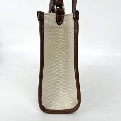 Burberry Mini Freya Tote in Tela e Pelle – Naturale/Marrone – 22 cm - Etoilux