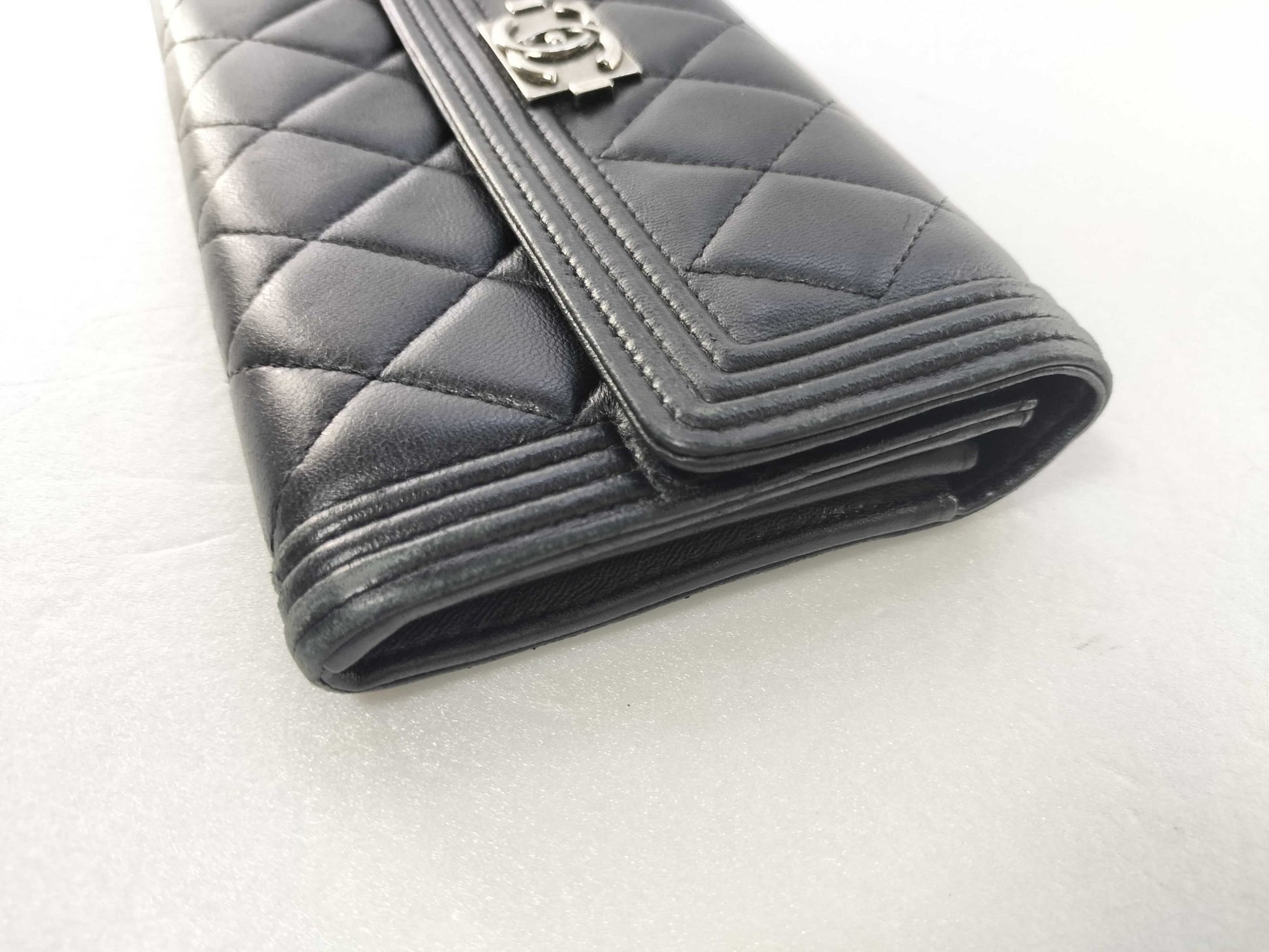 Chanel Boy Flap Pelle di Agnello Trapuntata Nera – 19,5 cm - Etoilux