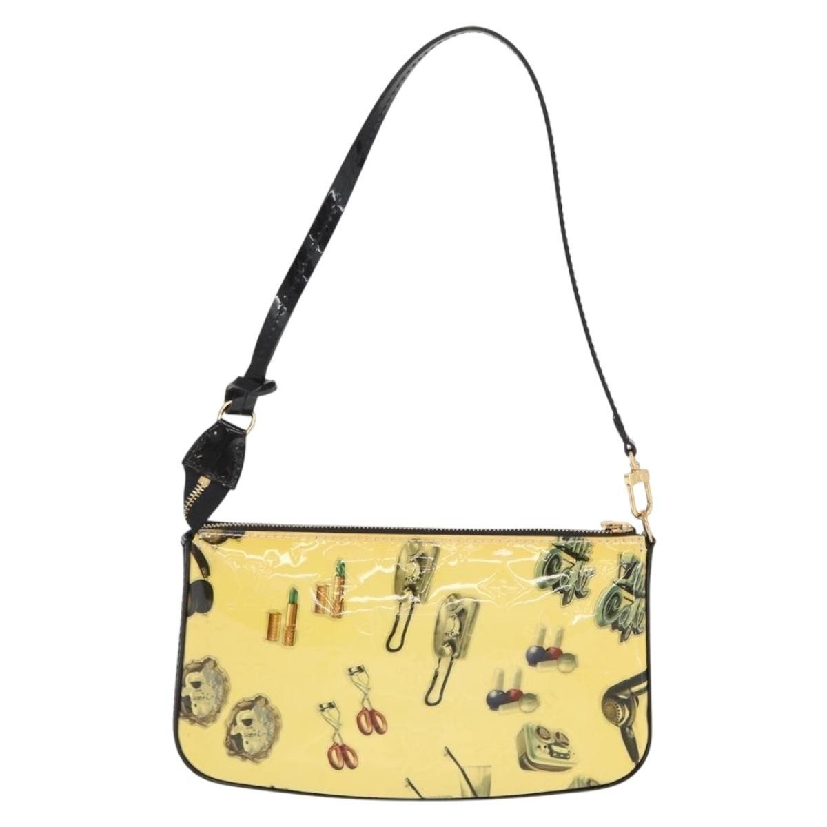 Louis Vuitton – Pochette Accessoires NM in Vernice Gialla - Etoilux