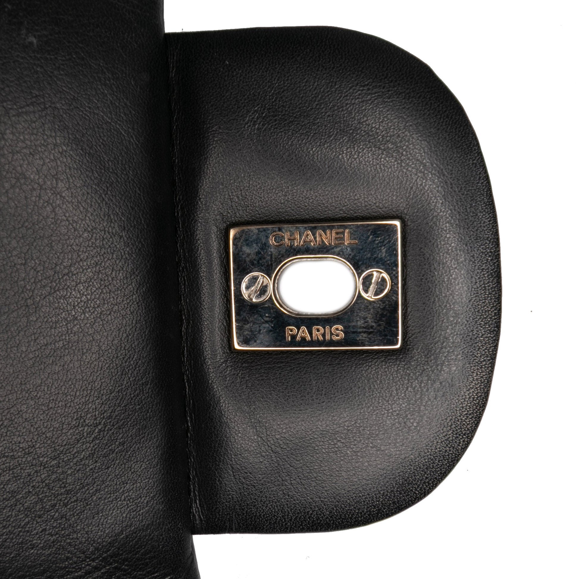 Chanel – Maxi Classic Chevron Patent Single Flap in pelle verniciata nera - Etoilux