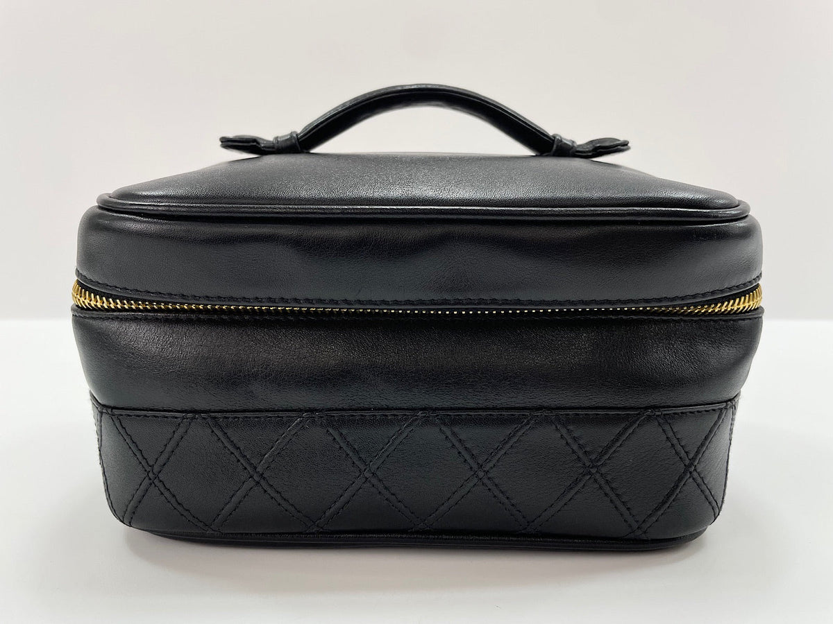Chanel Matelassé Pelle Nera
