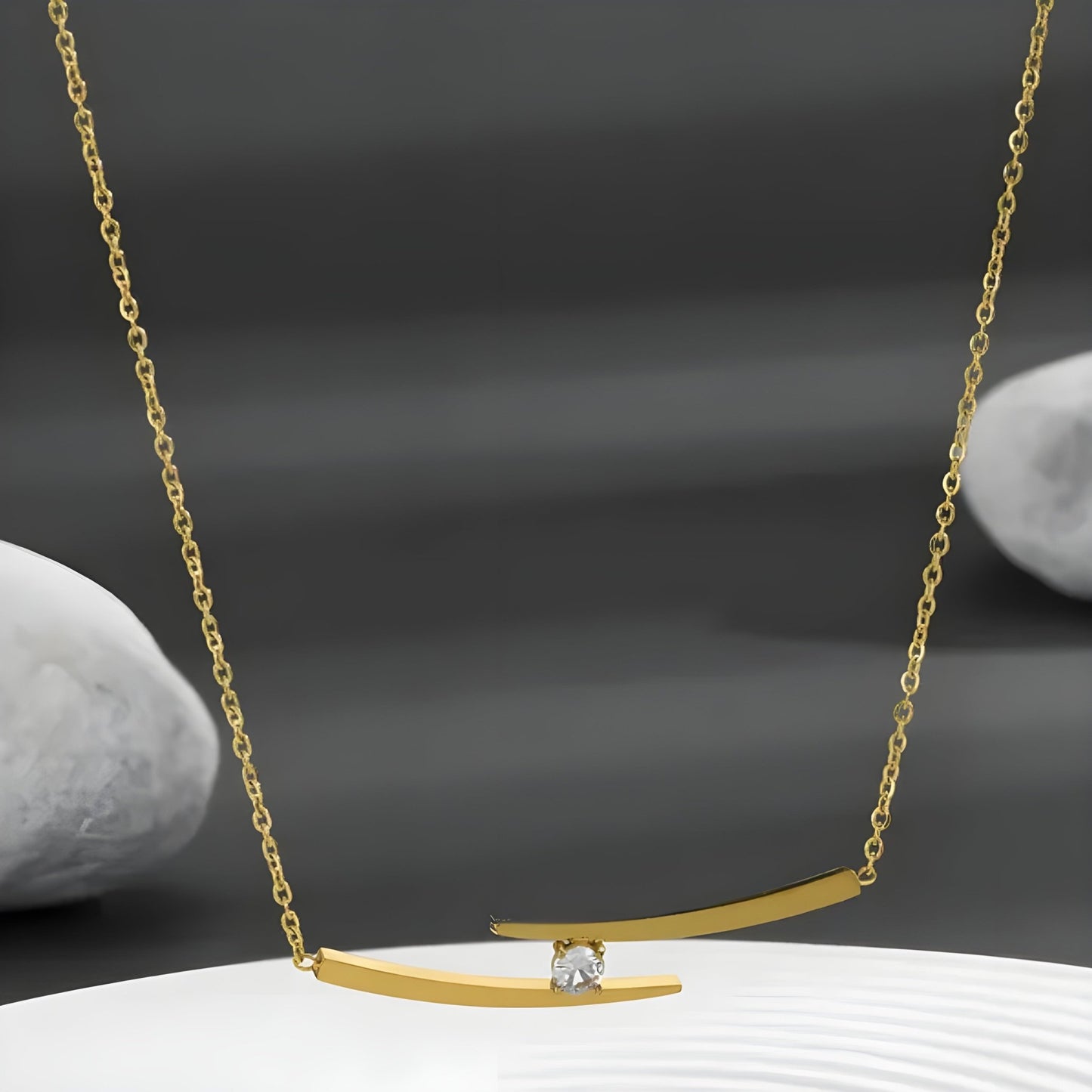 BEHI ALISON NECKLACE - Etoilux