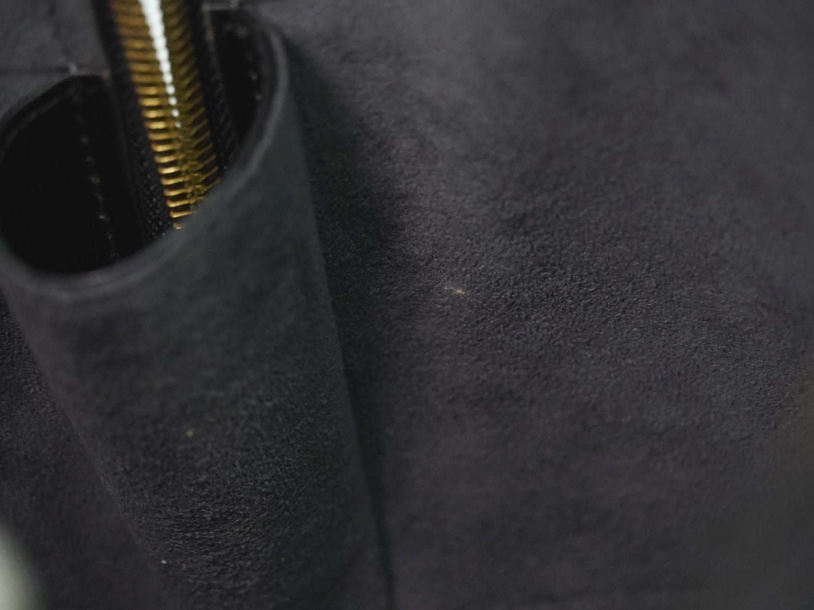 Louis Vuitton Alma MM – Pelle Épi Nera – Vintage 1996 - Etoilux