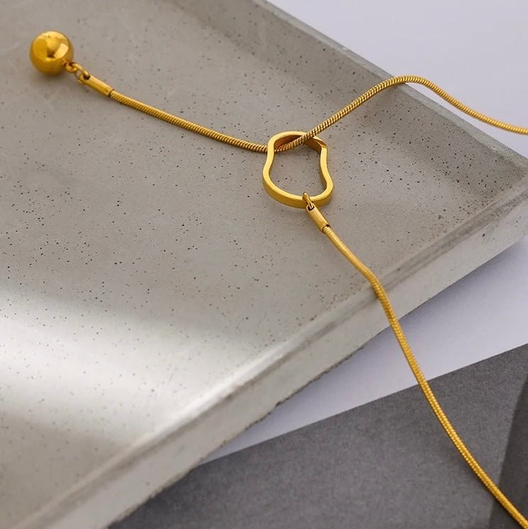 BEHI TEMWOO NECKLACE - Etoilux