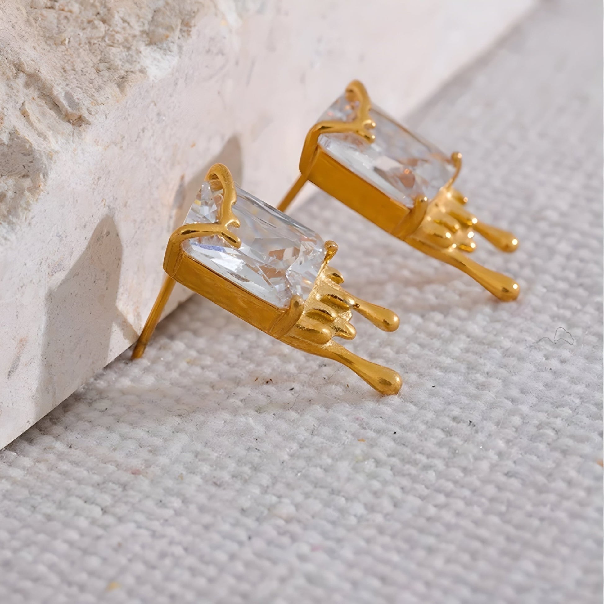 BEHI TIARA EARRINGS - Etoilux