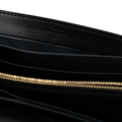 Fendi Baguette Soft FF Continental Wallet on Chain Nappa Nera Hardware Oro – 19 cm - Etoilux