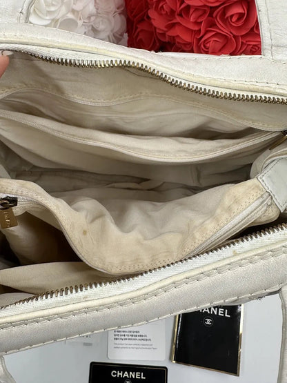 Chanel Wild Stitch Tote Pelle Agnello Off - White — Serie 6 - Etoilux