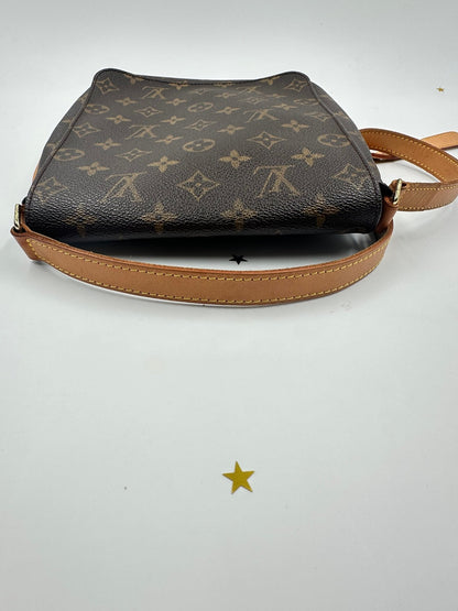 Louis Vuitton – Musette Salsa PM Monogram Canvas – Crossbody - Etoilux