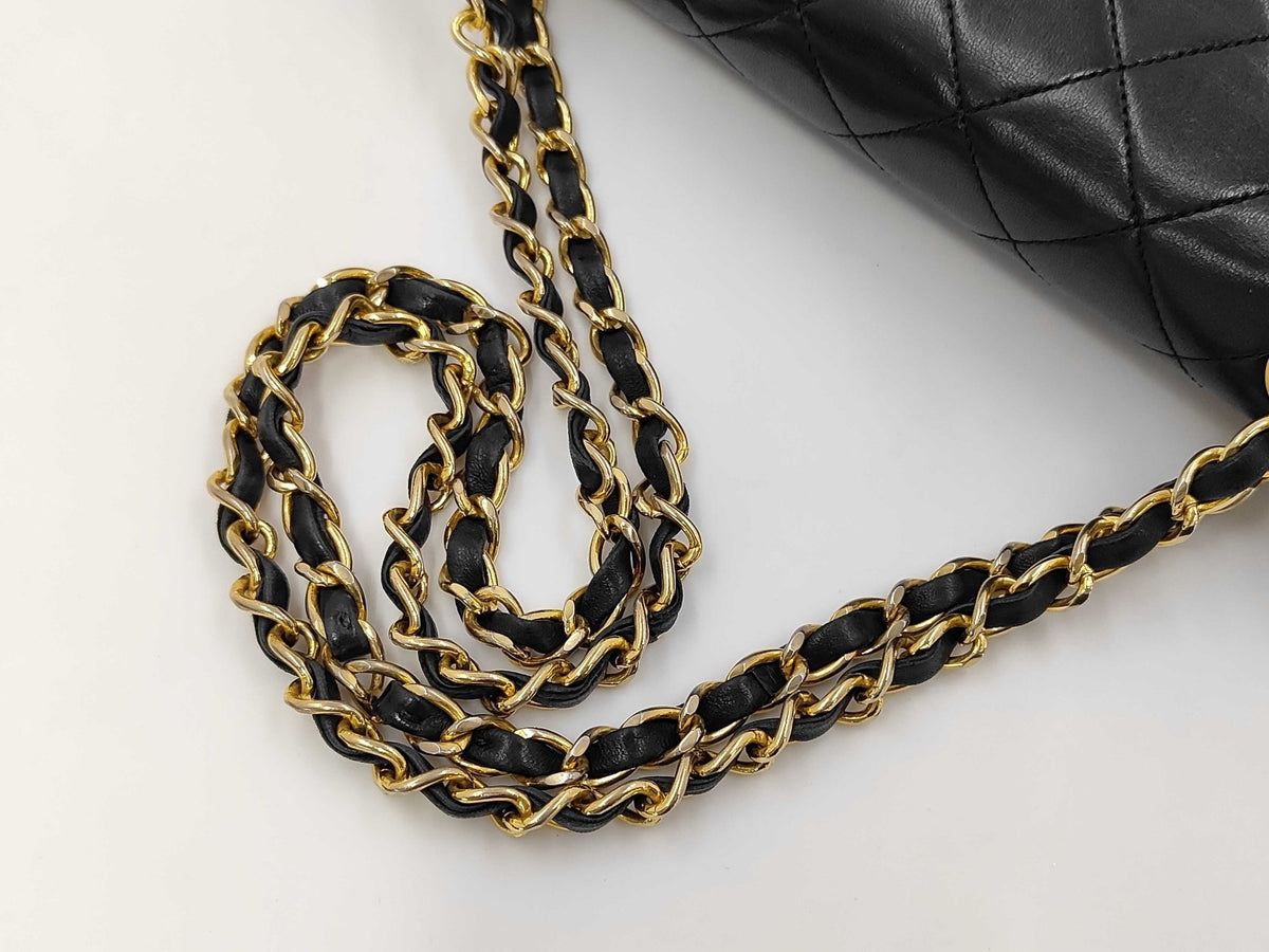 Chanel Timeless W Chain – Agnello, serie 1 - Etoilux