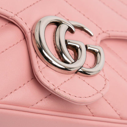 Gucci Mini GG Marmont Matelassé in Pelle Rosa – Tracolla - Etoilux
