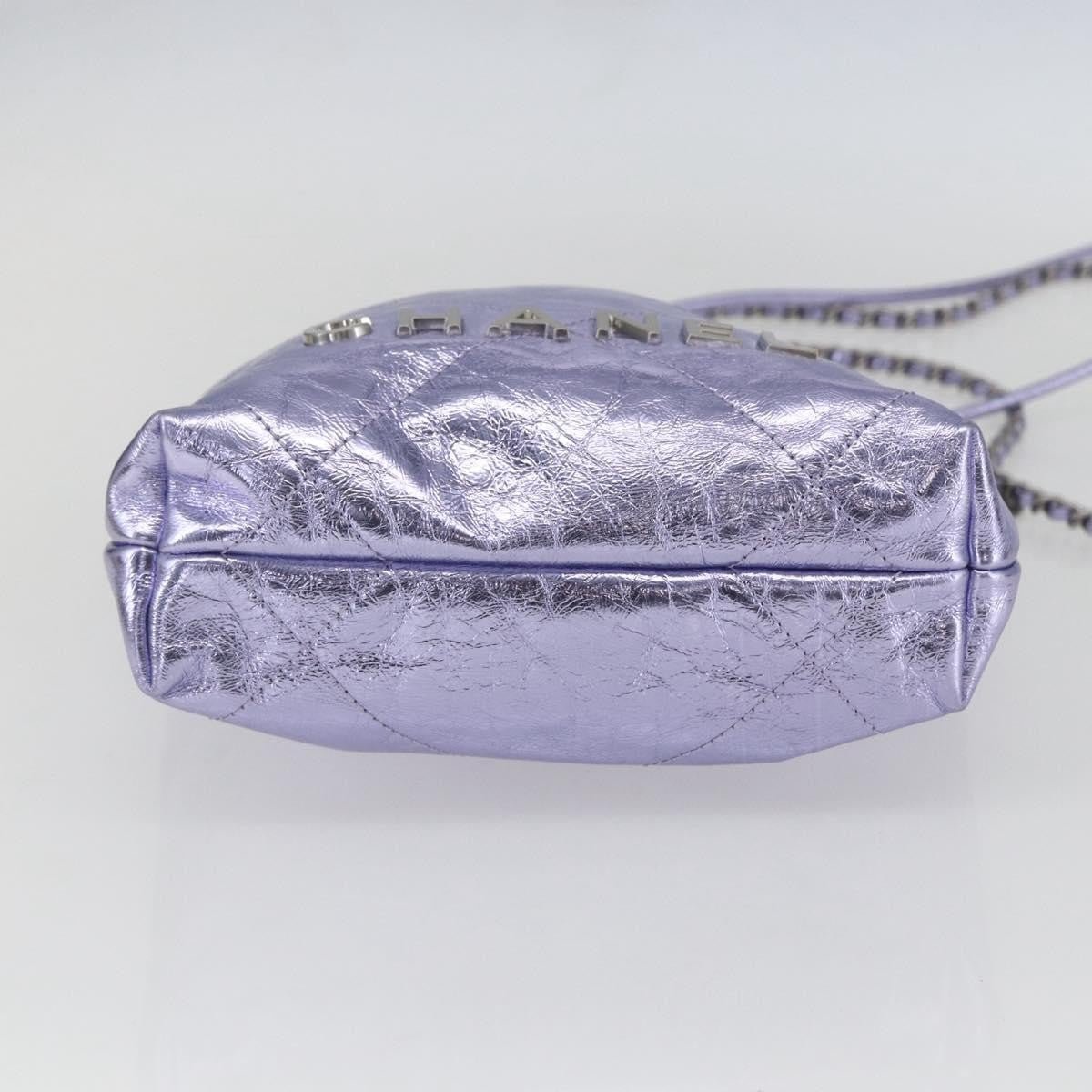 Chanel 22 Mini Hobo Pelle di Vitello Metallizzata Lilla – 17 cm - Etoilux