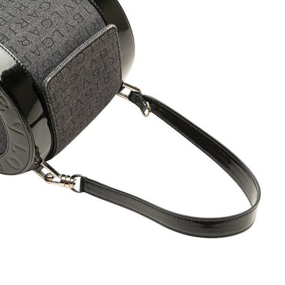 Bvlgari Mini Cylinder Logomania in denim con finiture in pelle verniciata – Nero - Etoilux