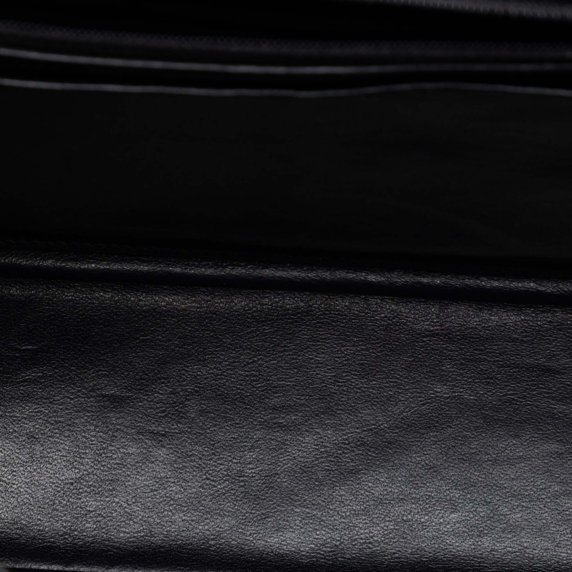 Chanel Classic Flap Jumbo Pelle Caviar Nera 2009 - 2010 – 30 cm - Etoilux
