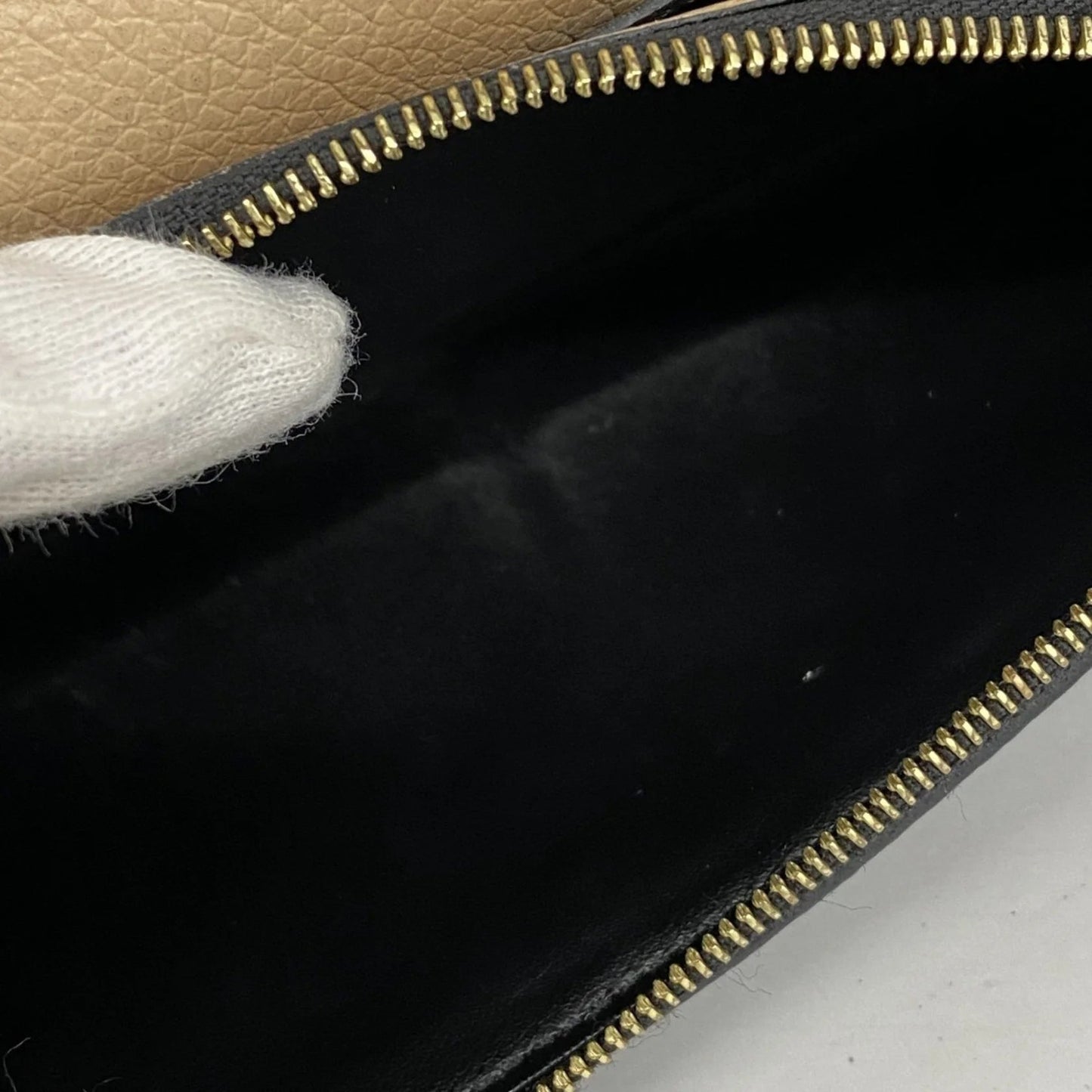 Louis Vuitton Portefeuille Emilie - Etoilux