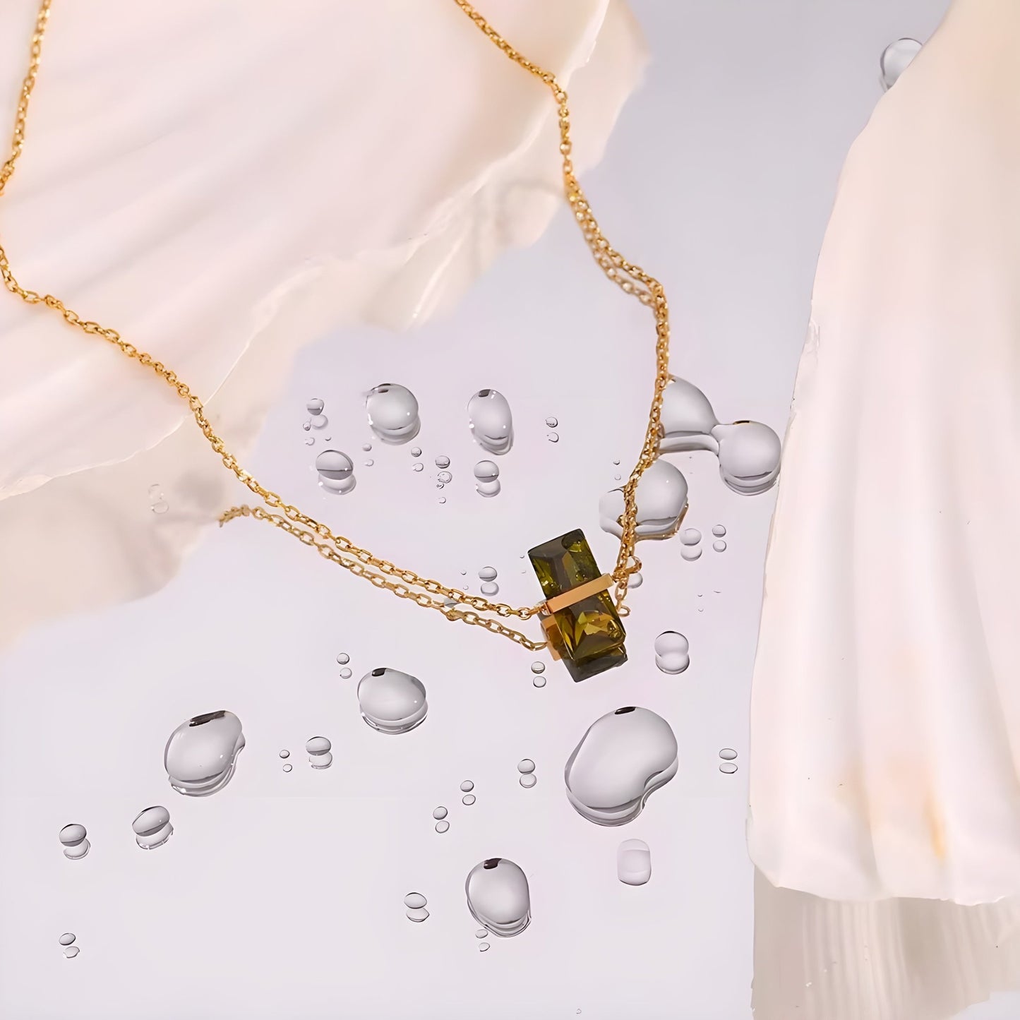 BEHI GLINKA NECKLACE - Etoilux