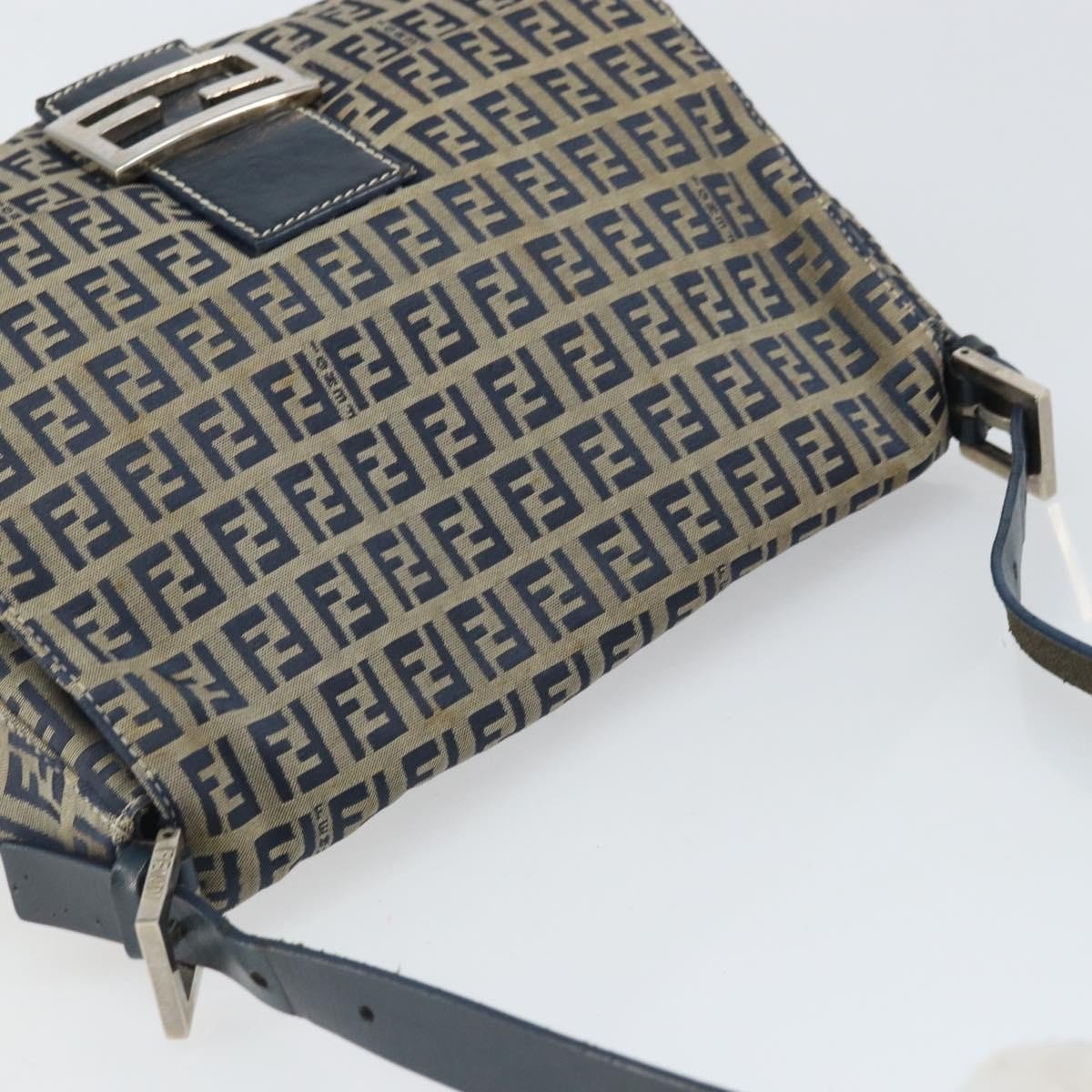 Fendi Mamma Baguette Zucchino Canvas Navy – 28 cm - Etoilux