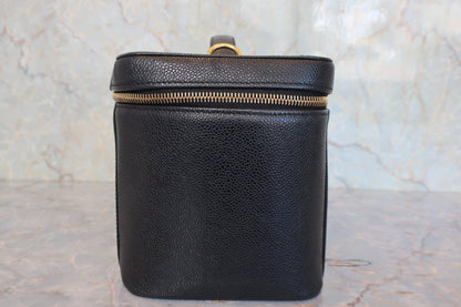 Chanel Vanity Case CC Vintage - Etoilux