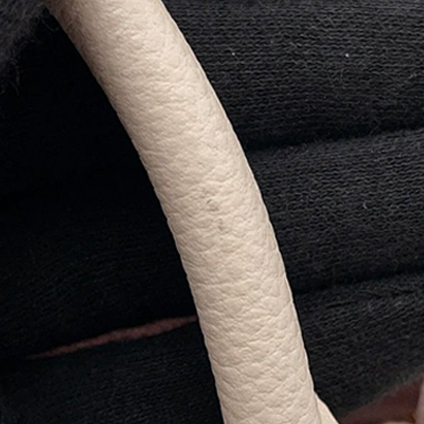 Louis Vuitton Onthego PM Monogram Empreinte Yayoi Kusama 2023 – Size PM - Etoilux