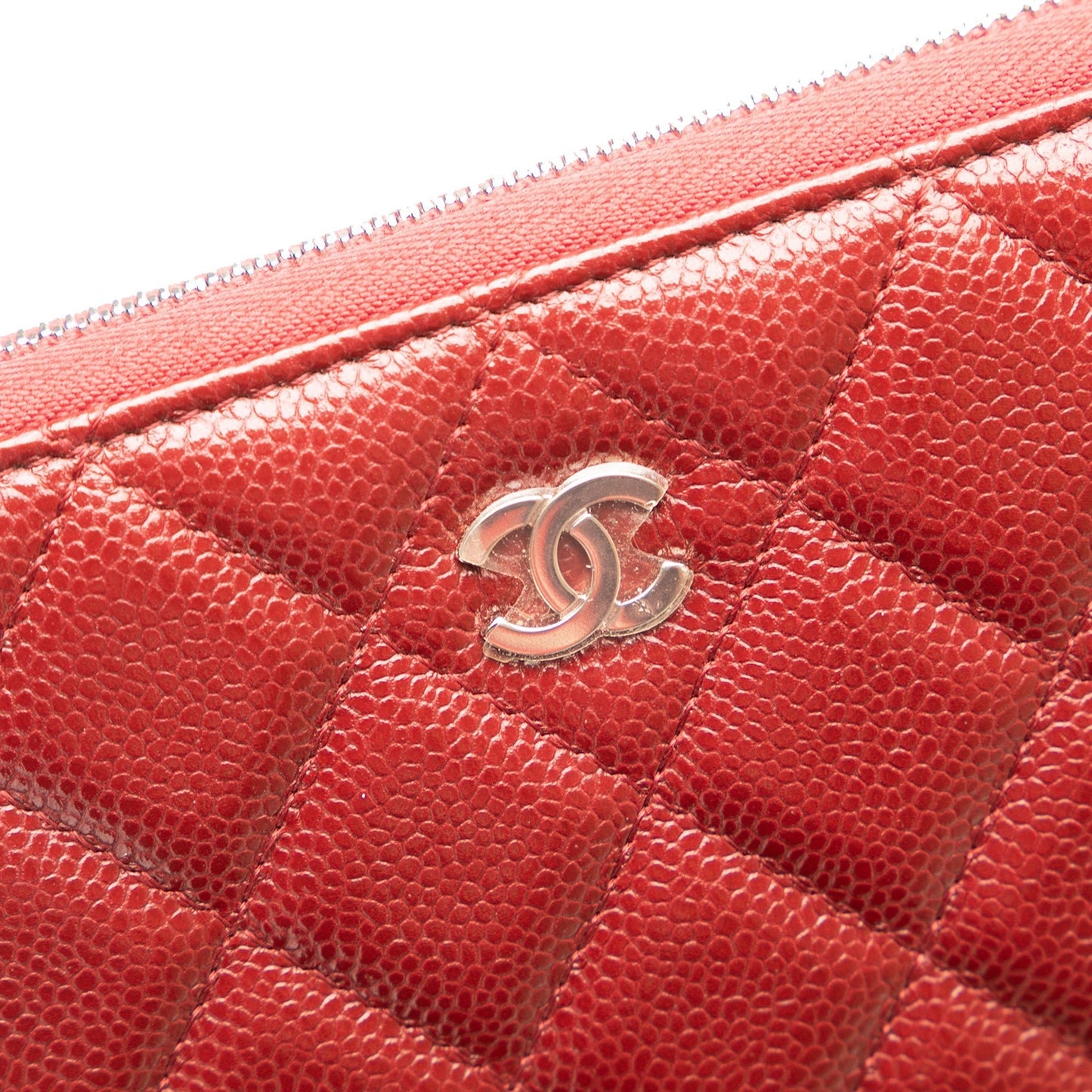 Chanel – Portafoglio Zip Around in Pelle Caviar Rosso (2020) - Etoilux